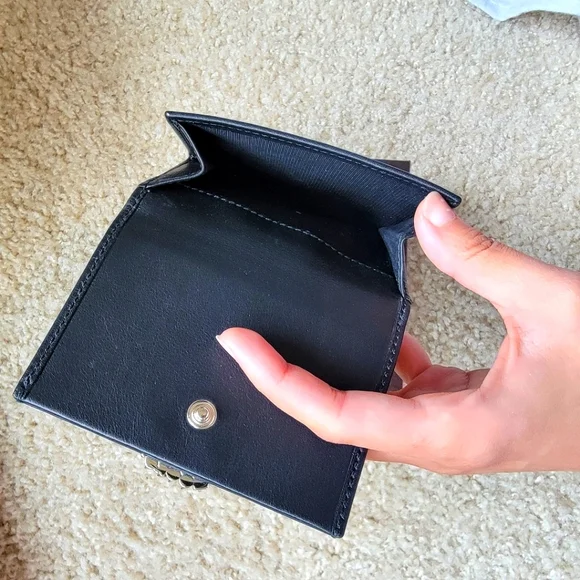 Authentic Gucci Firenze 1921 Black Leather Wallet - Picture 3 of 9